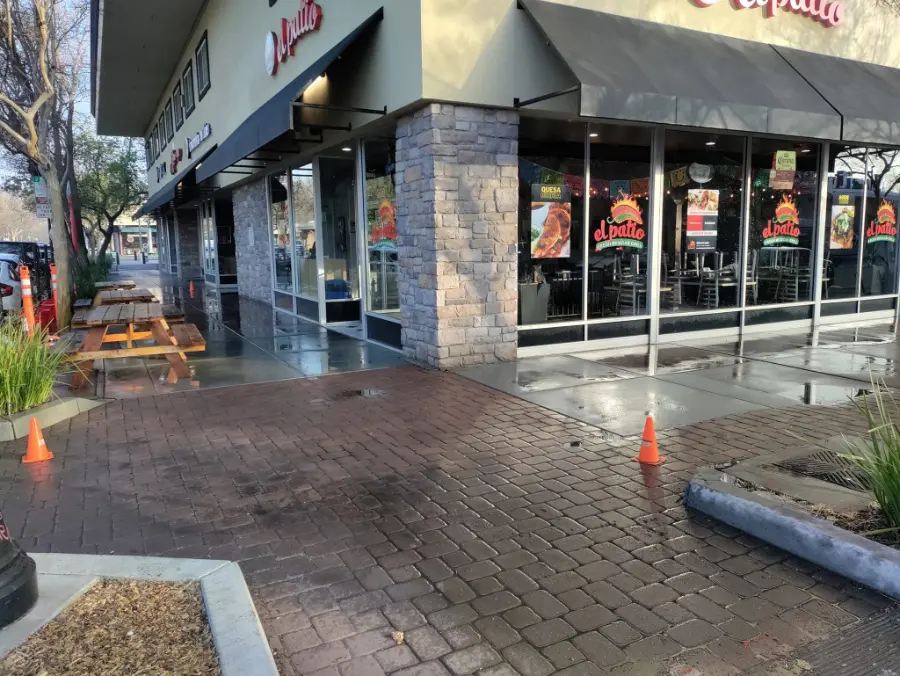 Commercial Window Cleaning Expertise in Sacramento, CA Commercial Window Cleaning Expertise in Sacramento, CA